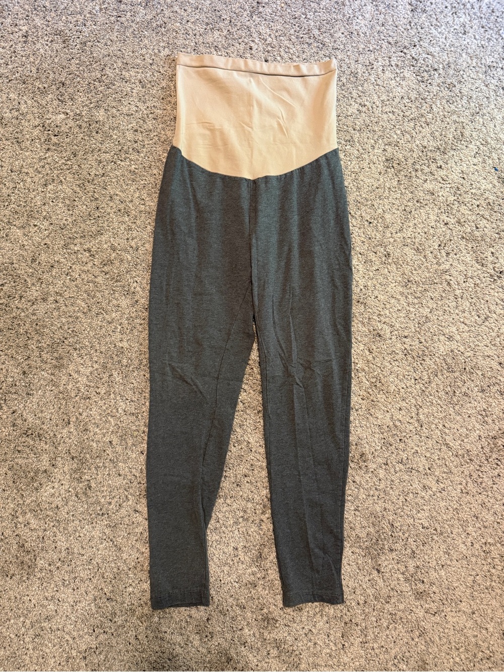 Oh Baby by Motherhood Maternity Leggings (M)